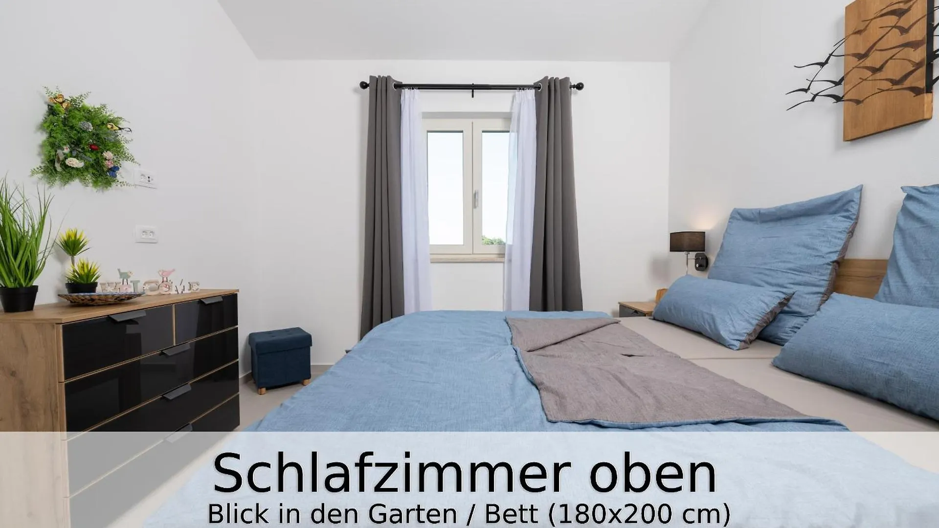 Villa Falco Fuer Familien, Bis 6 Personen, 3 Schlafzimmer Mit Bad En Suite, Pool Mit Loungebereich, Grillterrasse, Schnellem Wlan, 2 Parkplaetze, Muntrilj Croatia