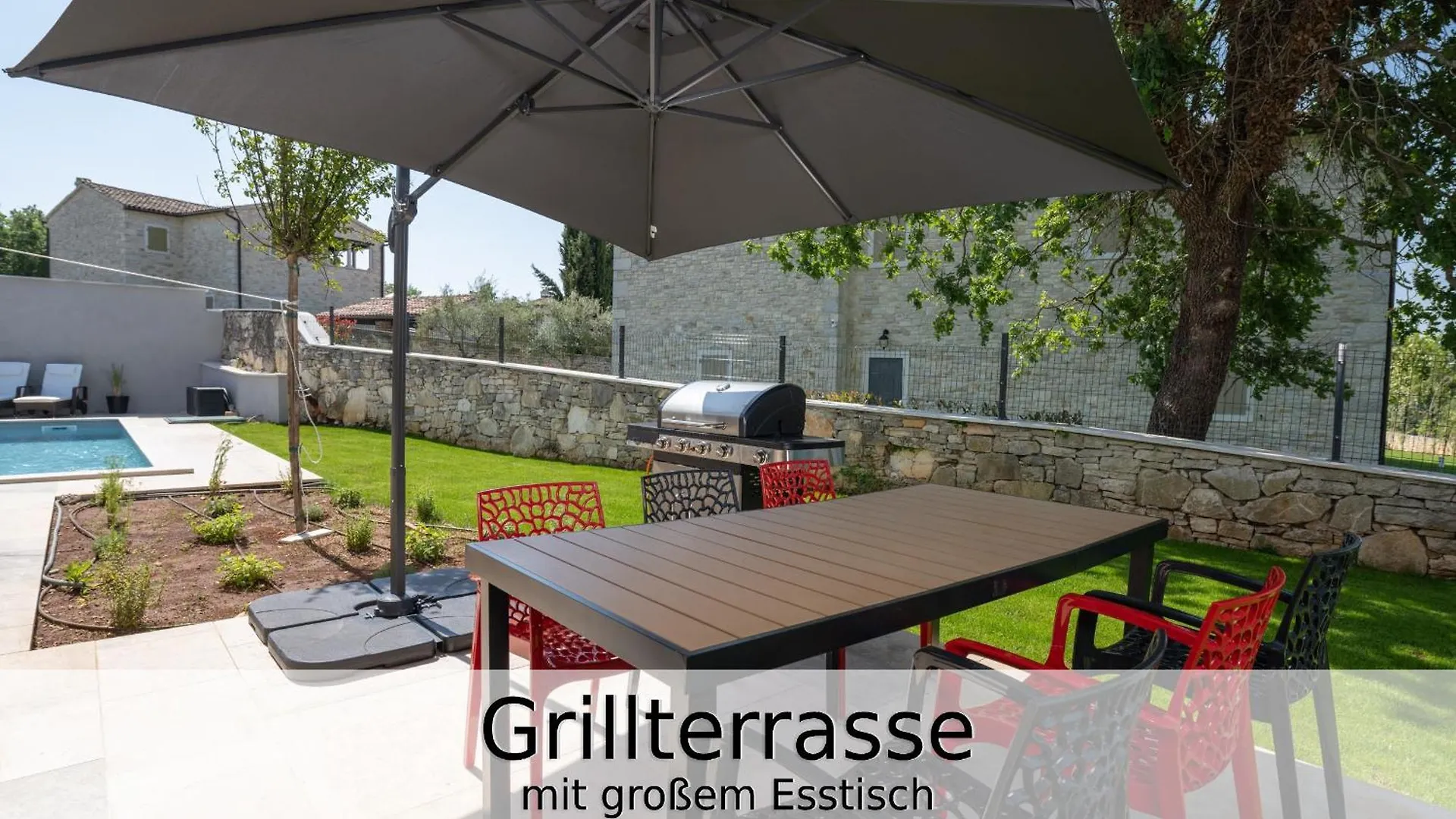 Villa Falco Fuer Familien, Bis 6 Personen, 3 Schlafzimmer Mit Bad En Suite, Pool Mit Loungebereich, Grillterrasse, Schnellem Wlan, 2 Parkplaetze, Muntrilj Croatia